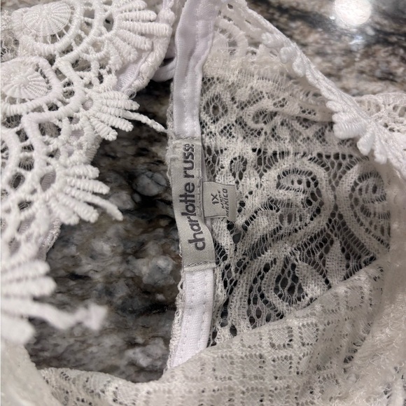 Charlotte Russe White Lace Short Sleeve Blouse, 1X - Picture 5 of 5